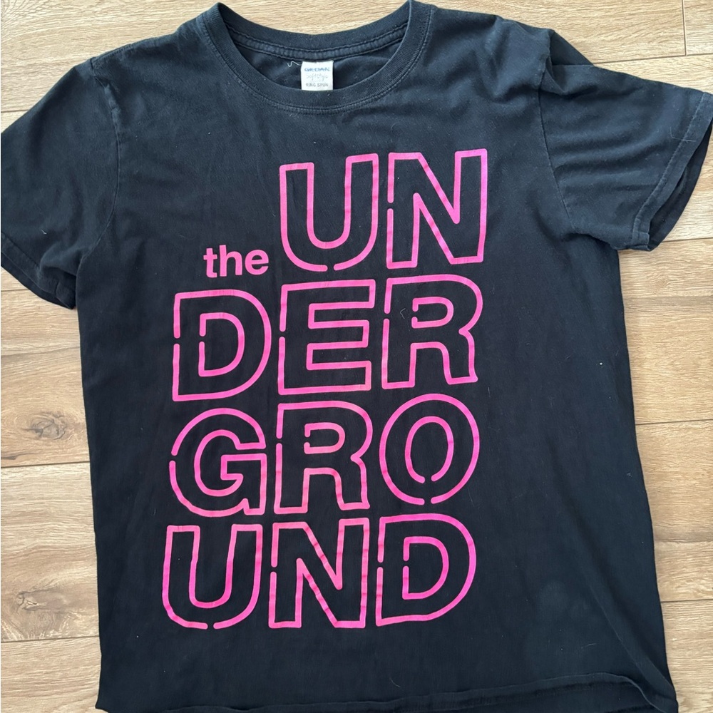Women’s t shirt